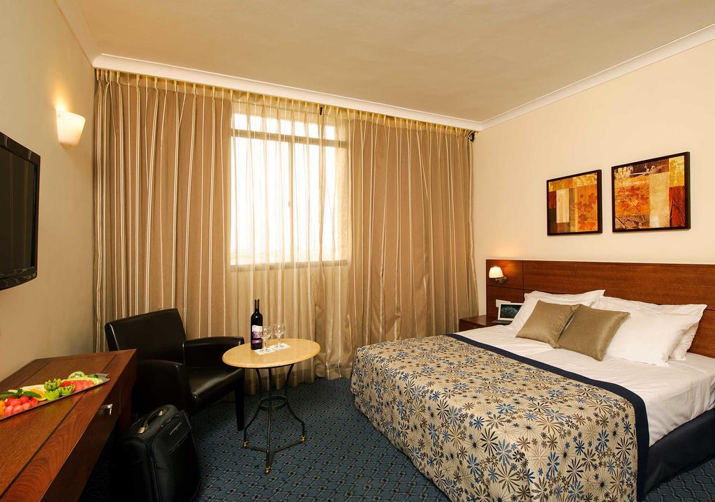 Caesar Premier Jerusalem Hotel Exterior foto