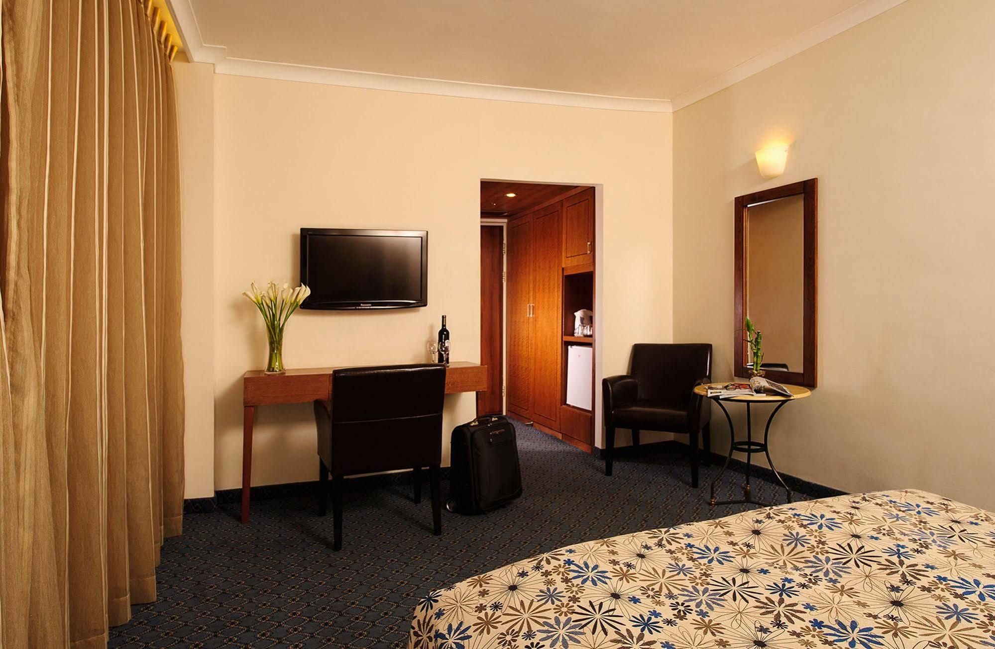 Caesar Premier Jerusalem Hotel Exterior foto
